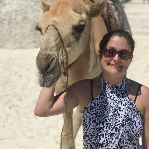 Meet your Posher, Tara - Picture 1 of 1